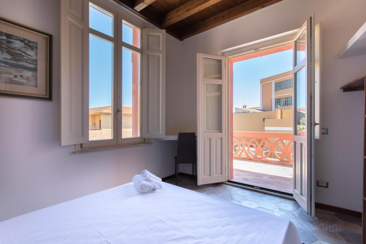 Maison Belle Epoque & Suites Oristano Exterior photo